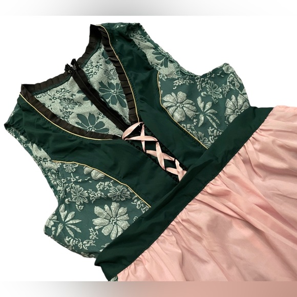 Nwot Dirndl Oktoberfest Dress - Picture 5 of 9
